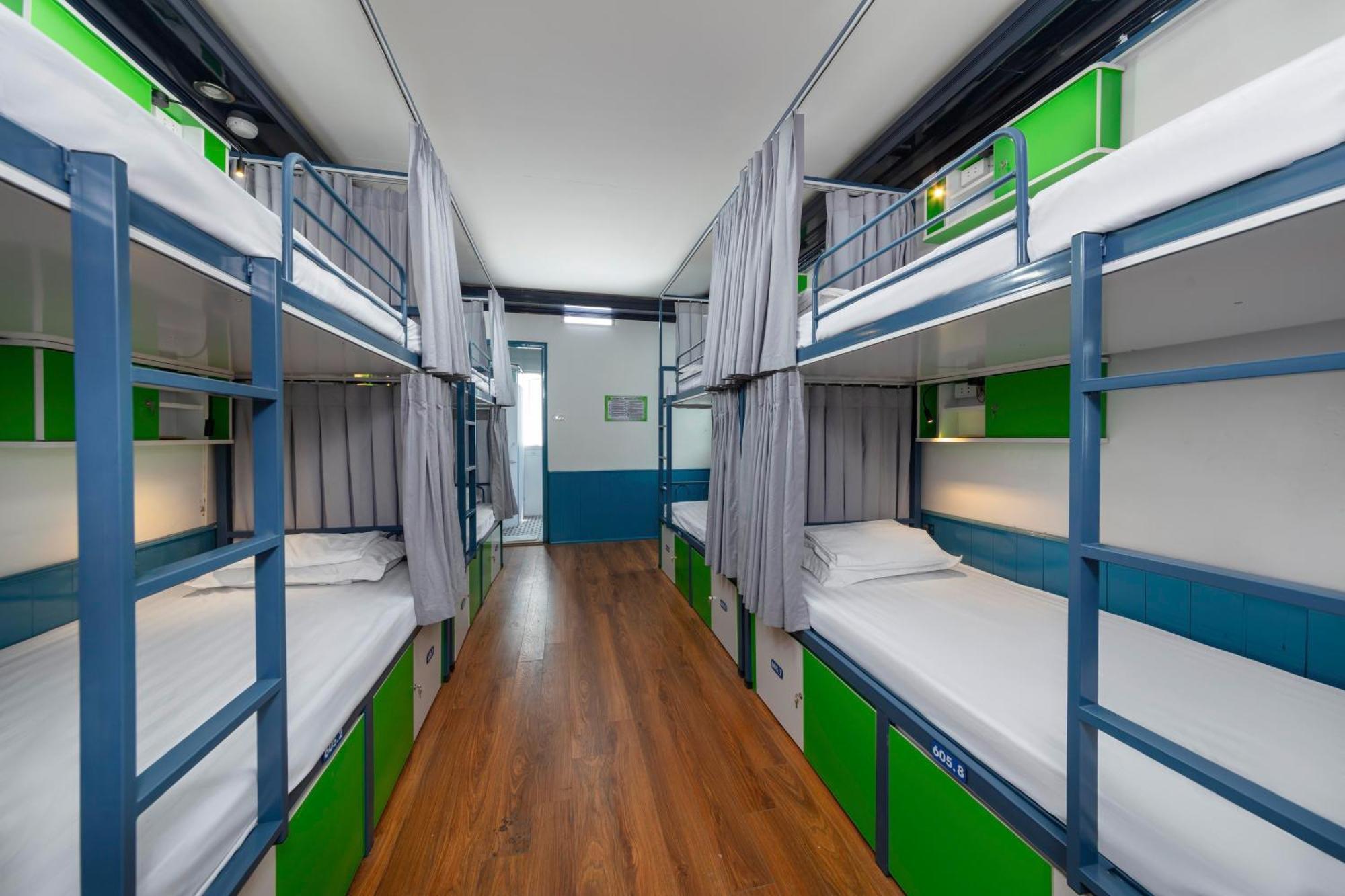 Hanoi Solo Hostel Exteriör bild